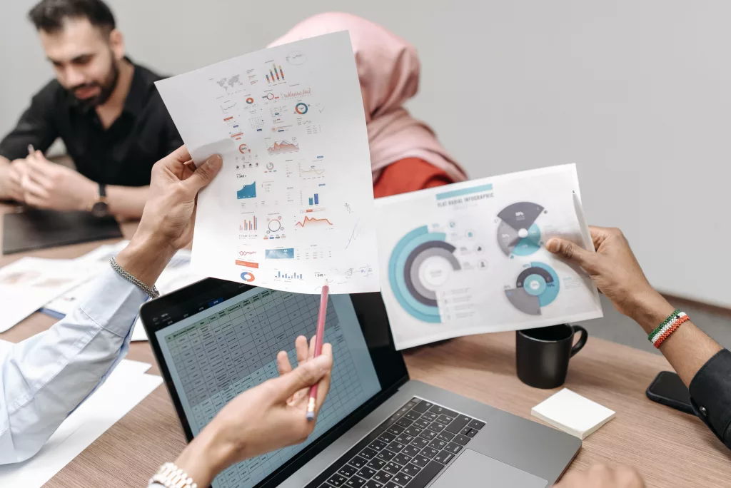 Enterprise AI maturity model covering strategy data governance technology talent and measurement
